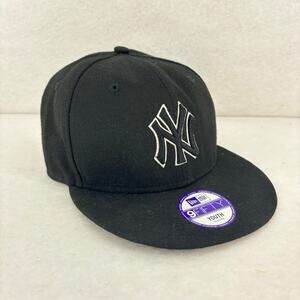 9 Fifty Black NY Yankee Snapback Hat Youth Sports Baseball